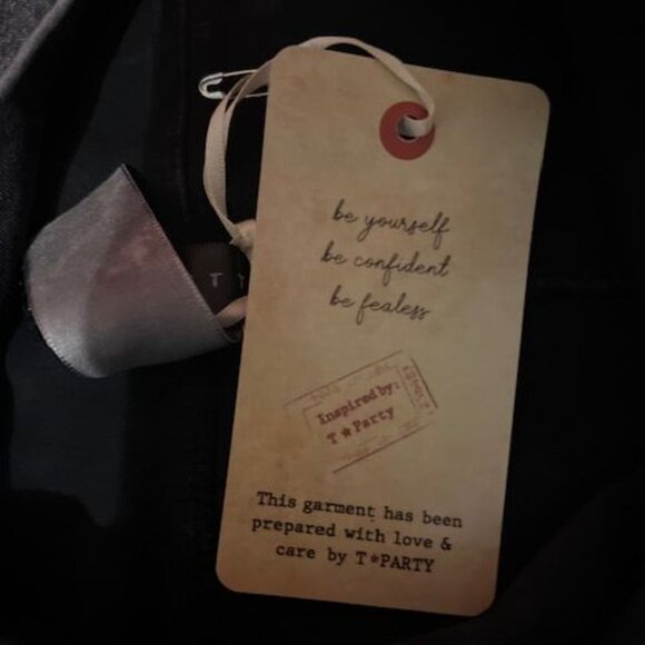 T Party‎ Womens High-Waisted Black Acid Wash Leggings yoga pants dyed capri - Picture 3 of 5